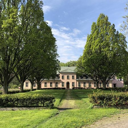 Dworek Bielin Eksteriør bilde